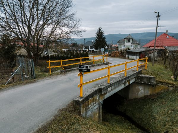 Starý most v mestskej časti Šiah Tešmák nahradia novým, aktuálne je jeho technický stav hodnotený ako veľmi zlý Starý most v mestskej časti Šiah Tešmák nahradia novým, aktuálne je jeho technický stav hodnotený ako veľmi zlý