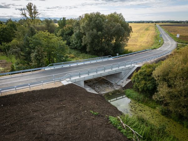 V Starom Hrádku otvorili zrekonštruovaný most