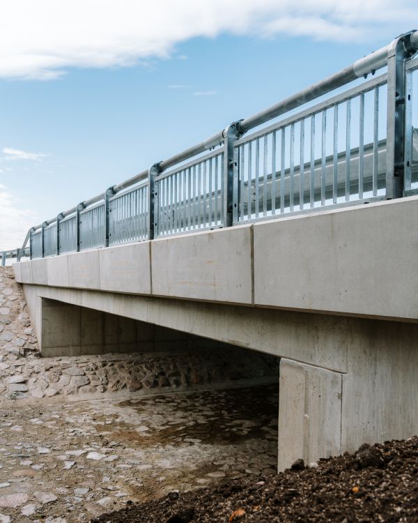 V Starom Hrádku otvorili zrekonštruovaný most