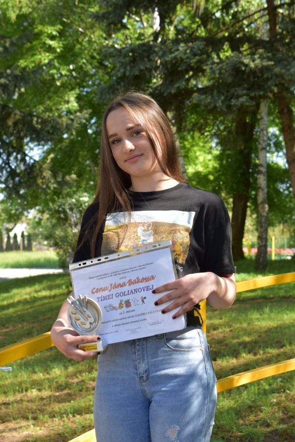 Celoslovenský úspech žiačky ZŠ Janka Kráľa v Šahách, zvíťazila vo výtvarnej súťaži