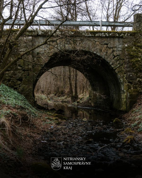 V obci Uhliská zbúrajú 93-ročný most, nahradia ho novým V obci Uhliská zbúrajú 93-ročný most, nahradia ho novým