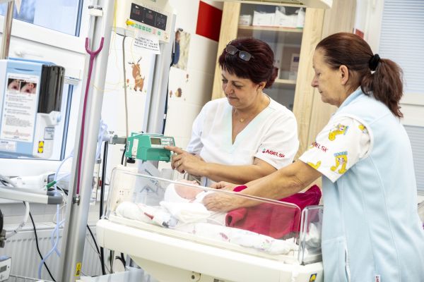 Počet predčasne narodených detí vďaka prevencii a&nbsp;medicíne klesá