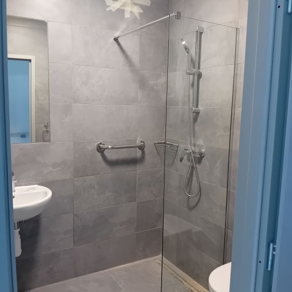 Levická nemocnica napreduje v komplexnej rekonštrukcii budovy lôžkového pavilónu a priestorov diagnostického pavilónu