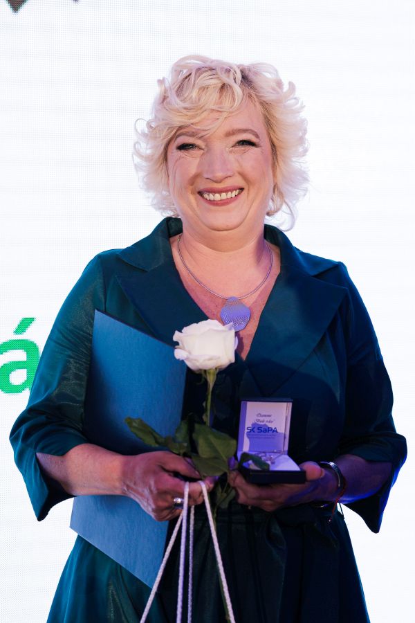 Námestníčku levickej nemocnice ocenili prestížnym ocenením Biele srdce Námestníčku levickej nemocnice ocenili prestížnym ocenením Biele srdce