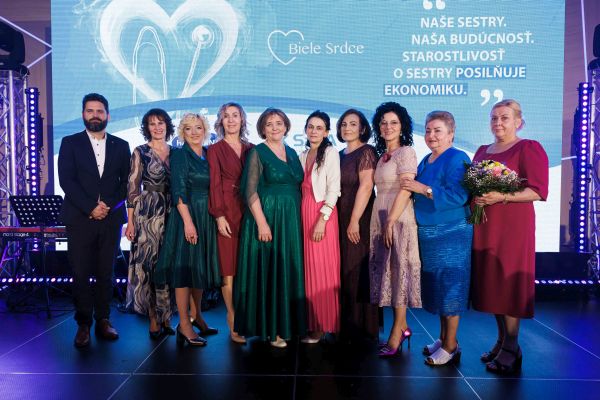 Námestníčku levickej nemocnice ocenili prestížnym ocenením Biele srdce Námestníčku levickej nemocnice ocenili prestížnym ocenením Biele srdce