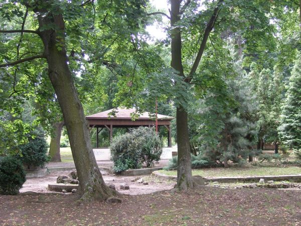 Revitalizácia historickej časti Parku M.R.Štefánika v Leviciach zaradená do investičného plánu mesta + rozhovor
