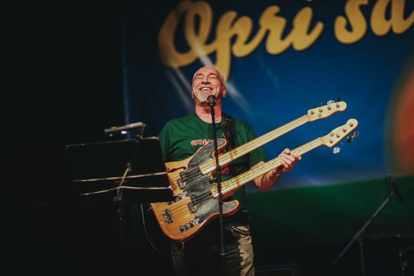 Benefičné podujatie Opri sa o mňa v Prešove roztancoval folklór, rock i dancefloor Benefičné podujatie Opri sa o mňa v Prešove roztancoval folklór, rock i dancefloor