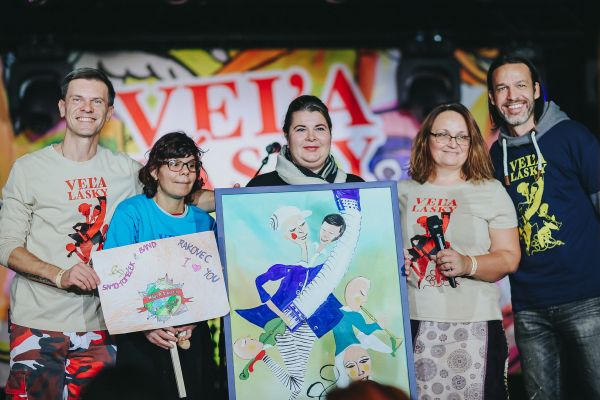 Na benefičnom koncerte hudobníci rozdávali Veľa lásky