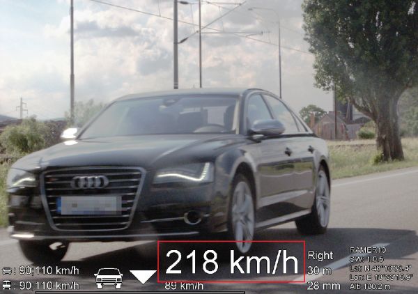 Medzi Levicami a Tlmačmi preletel okolo policajtov rýchlosťou 218 km/h