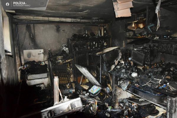 Tragický požiar pivnice v Leviciach si vyžiadal život muža