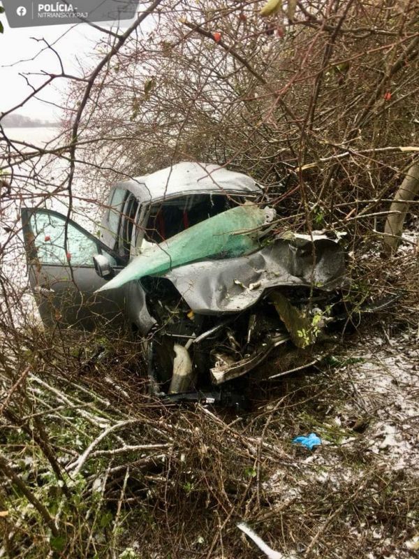 Tragická dopravná nehoda medzi Mýtnymi Ludanmi a Levicami: O život prišli dvaja ľudia