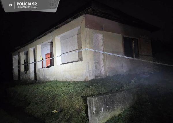 Vražda v obci Čata, cudzím zavinením prišiel o život 51-ročný muž