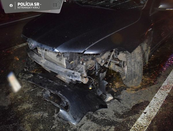Medzi Kalinčiakovom a Čankovom opitý vodič narazil s vozidlom do svahu, v obci Tupá vodič nafúkal 2,35 promile Medzi Kalinčiakovom a Čankovom opitý vodič narazil s vozidlom do svahu, v obci Tupá vodič nafúkal 2,35 promile