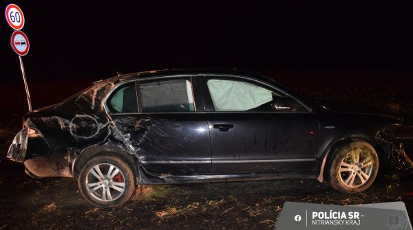 Medzi Kalinčiakovom a Čankovom opitý vodič narazil s vozidlom do svahu, v obci Tupá vodič nafúkal 2,35 promile Medzi Kalinčiakovom a Čankovom opitý vodič narazil s vozidlom do svahu, v obci Tupá vodič nafúkal 2,35 promile