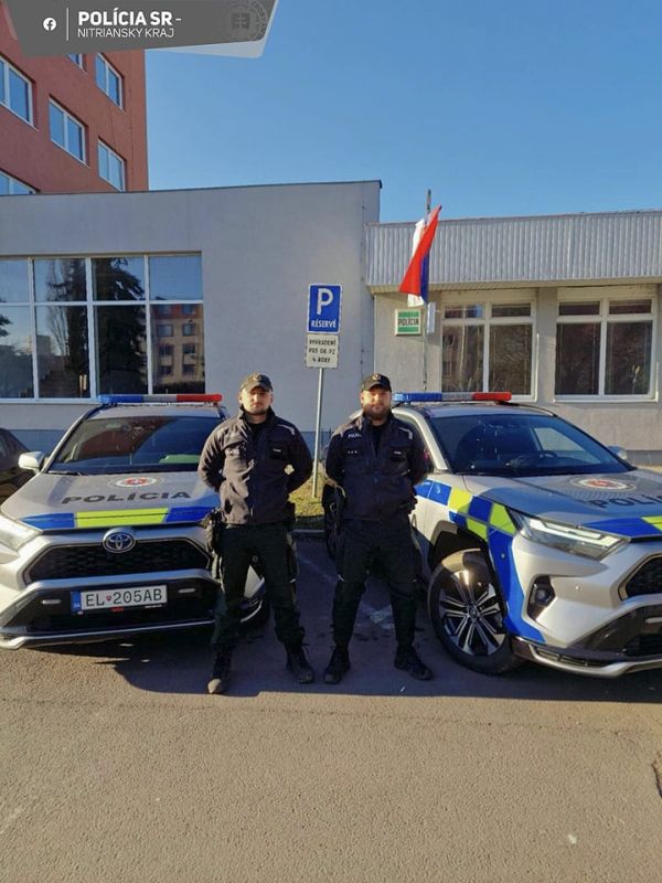 Levickí policajti zachránili muža v ťažkej životnej situácii