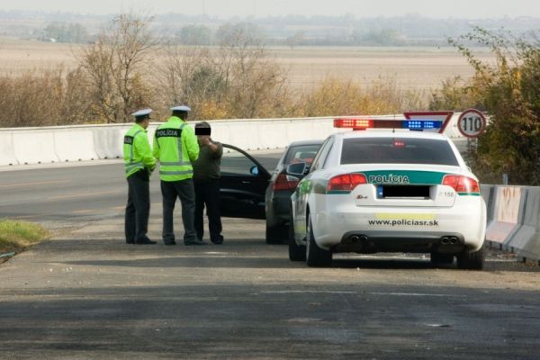 V okrese Levice sa od začiatku roka 2025 zvýšil počet dopravných nehôd pod vplyvom alkoholu V okrese Levice sa od začiatku roka 2025 zvýšil počet dopravných nehôd pod vplyvom alkoholu