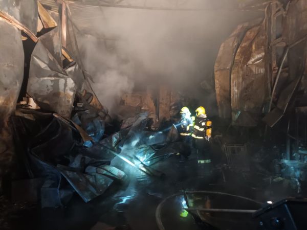 Požiar garáže v Hontianskej Vrbici spôsobil škodu za 100.000 eur (video)