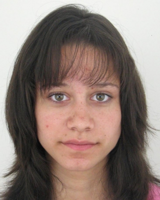 Stratila sa 16 ročná stredoškoláčka zo Svodova - pátranie po Miriame Mirjakovej Stratila sa 16 ročná stredoškoláčka zo Svodova - pátranie po Miriame Mirjakovej