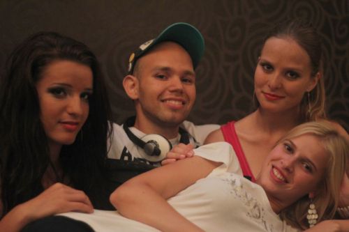 Kapela VKLUDE feat. Dáška predstavujú svoj nový klip „Feeling“