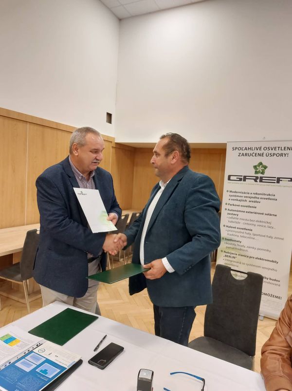 V obci Čaka zmodernizovali verejné osvetlenie, usporia CO2 i znížia spotrebu elektrickej energie V obci Čaka zmodernizovali verejné osvetlenie, usporia CO2 i znížia spotrebu elektrickej energie