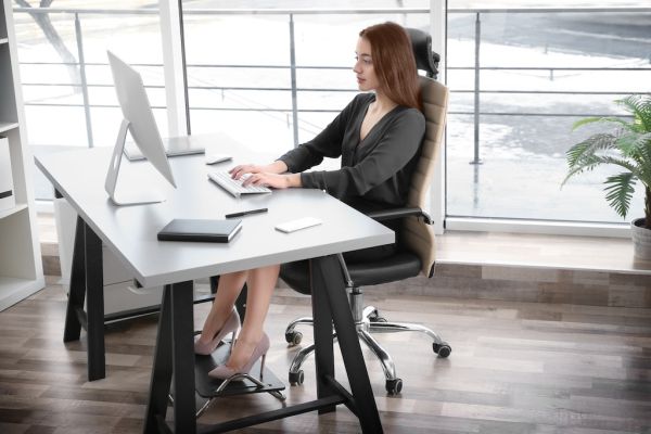 Ako správne nastaviť ergonomickú stoličku?