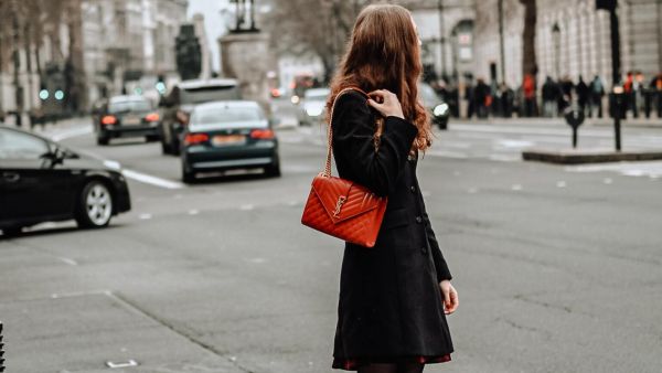 Červené kabelky pre elegantné ženy - 3 najlepšie modely