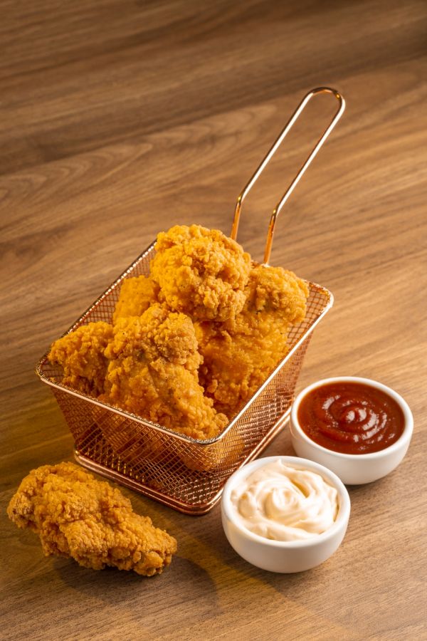 Kuracie stripsy – ako pripraviť kúsky kuracieho mäsa v chrumkavej strúhanke?