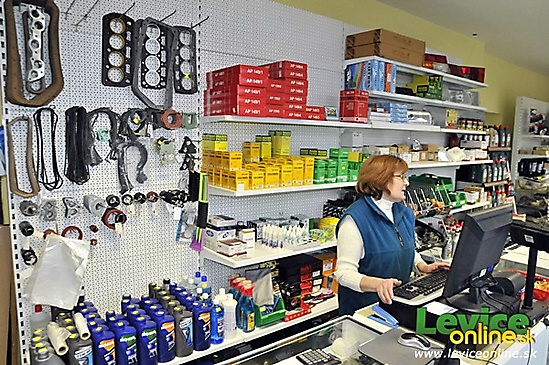 Pomoc motoristom kvalitne a flexibilne konečne aj v Leviciach - Twin Autosúčiastky