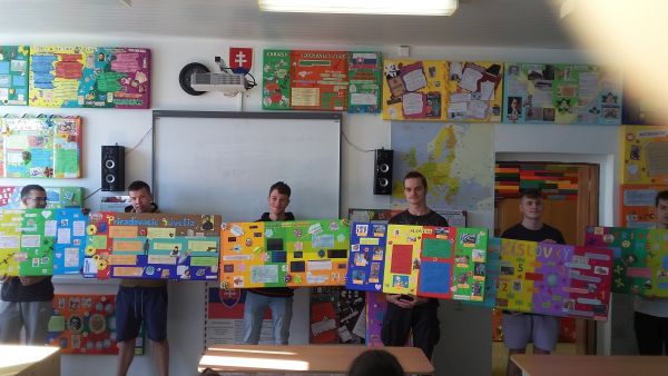 Na SOŠ technickej v Tlmačoch sa uskutočnilo celoškolské kolo súťaže Túry do literatúry Na SOŠ technickej v Tlmačoch sa uskutočnilo celoškolské kolo súťaže Túry do literatúry