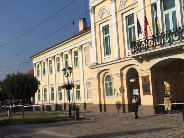 Na Mestskom úrade v Šahách nahlásili bombu Na Mestskom úrade v Šahách nahlásili bombu