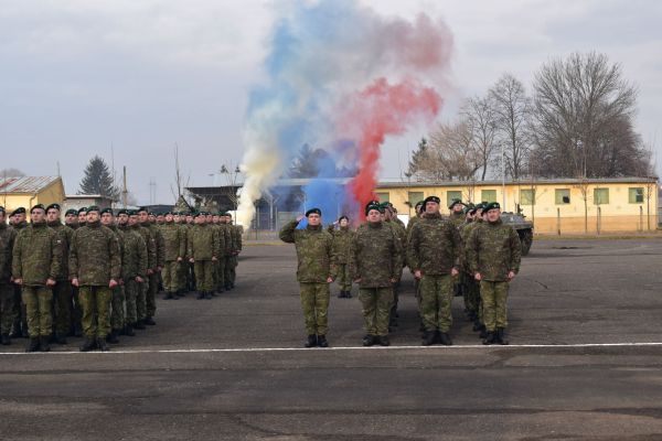 Mechanizovaný prápor v Leviciach oslávil 20. výročie svojho vzniku