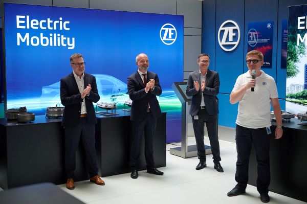 ZF Slovakia vyvíja systémy pre mobilitu novej generácie