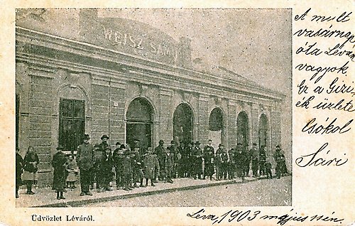 Budova bývalej tlačiarne a cukrárne v Leviciach