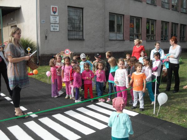 dopravne ihrisko pre deti vms hronske kosihy 20131006 1127452245