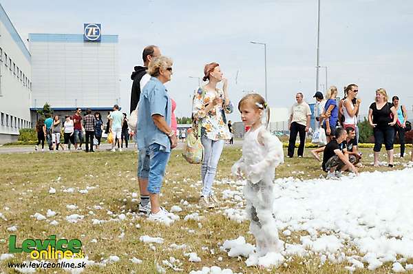 Počas Family day levický závod ZF Slovakia otvoril svoje brány + fotografie