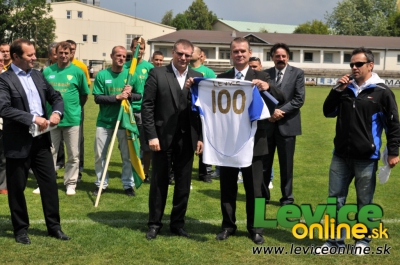 100 rokov futbalu v Leviciach vo fotografiách