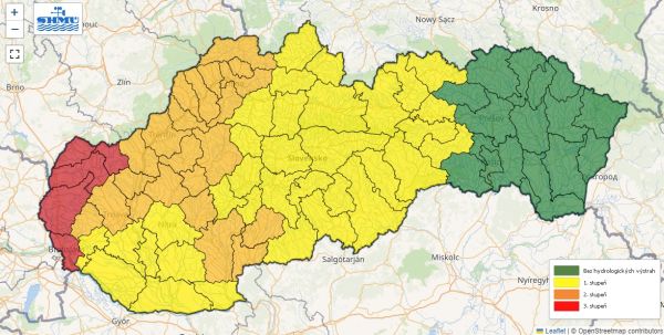 Pre rieky Hron, Ipeľ a ich prítoky v okrese Levice platí už 2. stupeň výstrahy pred povodňami