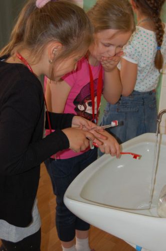 Týždeň Zdravého úsmevu na ZŠ Andreja Kmeťa v Leviciach