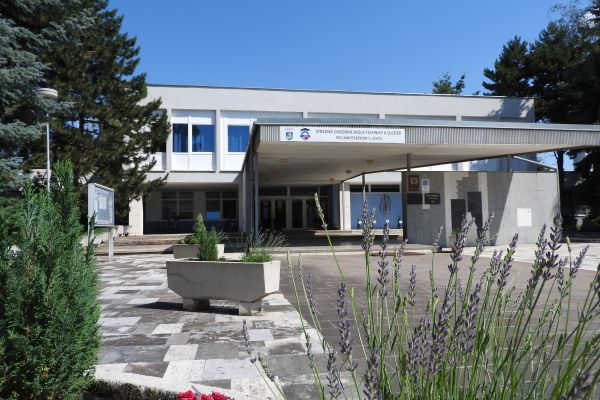 Ďalší pedagóg SOŠ techniky a služieb v Leviciach účastníkom Komenského inštitútu