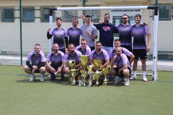 Vyhodnotenie súťažného ročníka 2024/2025 v malom futbale v Leviciach očami Jozefa Račeka