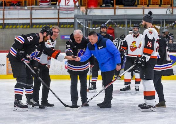 V Leviciach sa konal charitatívny hokejový turnaj kňazov a rehoľníkov (foto a video)