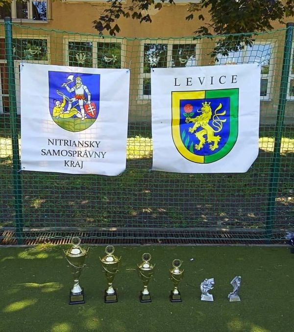Víťazom turnaja seniorov MÚMF Levice 2022 sa stalo mužstvo KMF Atletico Víťazom turnaja seniorov MÚMF Levice 2022 sa stalo mužstvo KMF Atletico