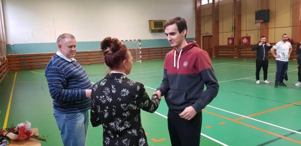 Víťazom turnaja v malom futbale MÚMF Levice sa stalo mužstvo Capitol Víťazom turnaja v malom futbale MÚMF Levice sa stalo mužstvo Capitol