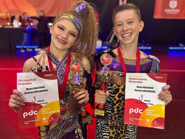 Tanečníci z TŠ Unlimited úspešní na Majstrovstvách Slovenska disco dance, street dance a disco show