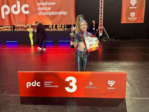 Tanečníci z TŠ Unlimited úspešní na Majstrovstvách Slovenska disco dance, street dance a disco show