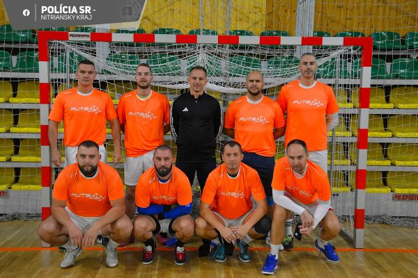 V Leviciach sa konal medzirezortný minifutbalový turnaj o pohár okresného riaditeľa Policajného zboru
