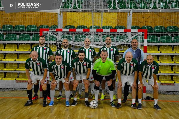 V Leviciach sa konal medzirezortný minifutbalový turnaj o pohár okresného riaditeľa Policajného zboru