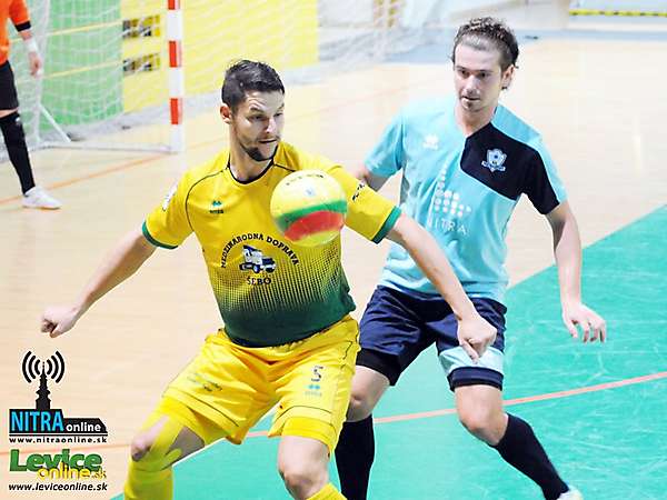 Futsal Team Levice utrpel prvú prehru v novej sezóne na domácej palubovke s MFsK Nitra + rozhovory a fotografie