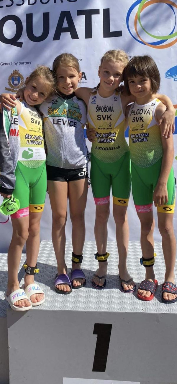 Pretekári ŠK Atóm Levice Alex Mandák a Miriam Moravská majstrami Slovenska