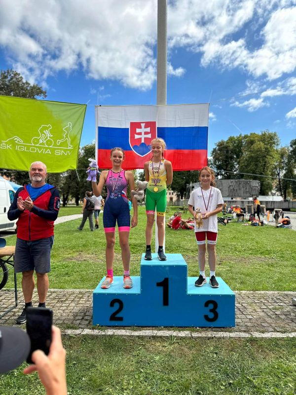 Natália Šípošová a&nbsp;Alex Mandák majstri Slovenska v&nbsp;duatlone